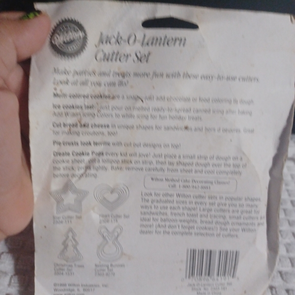 Orange Jack-O-Lantern Cookie Cutter Set - Picture 4 of 4